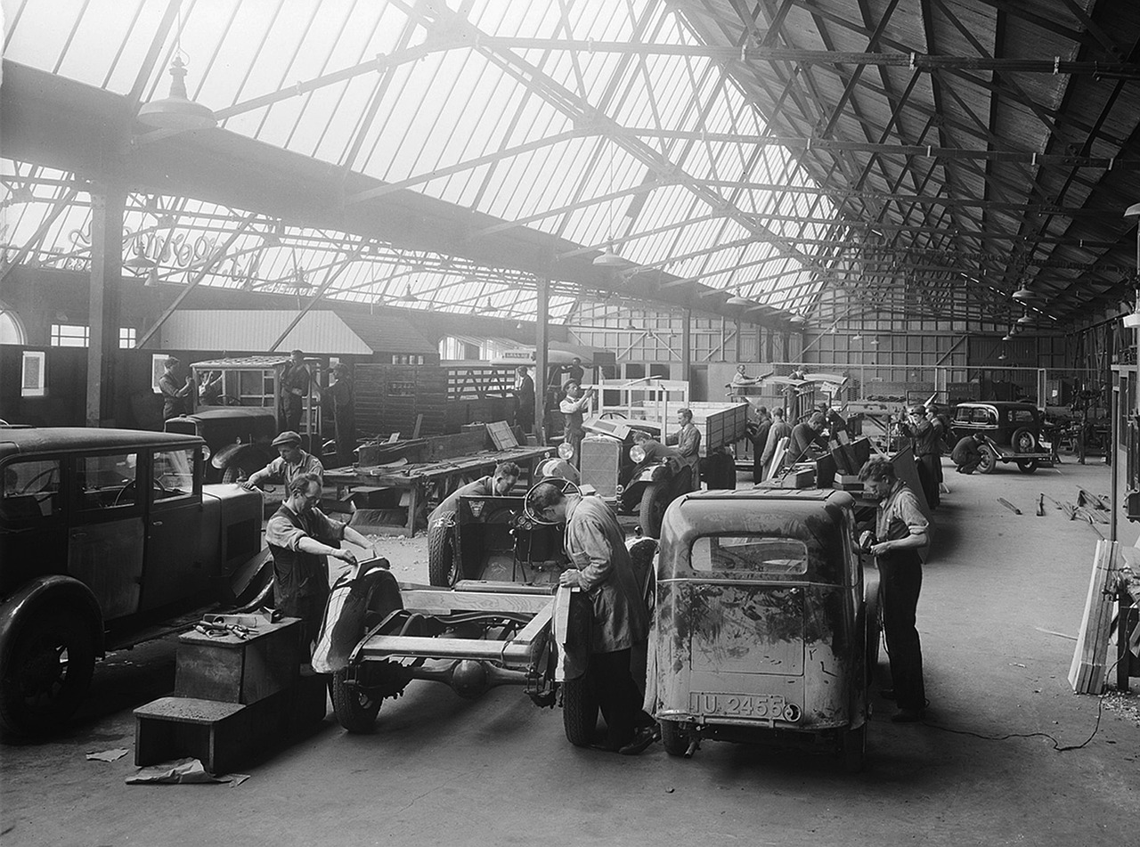 Auto Factory